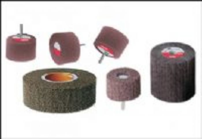 CEPILLOS DE NYLON